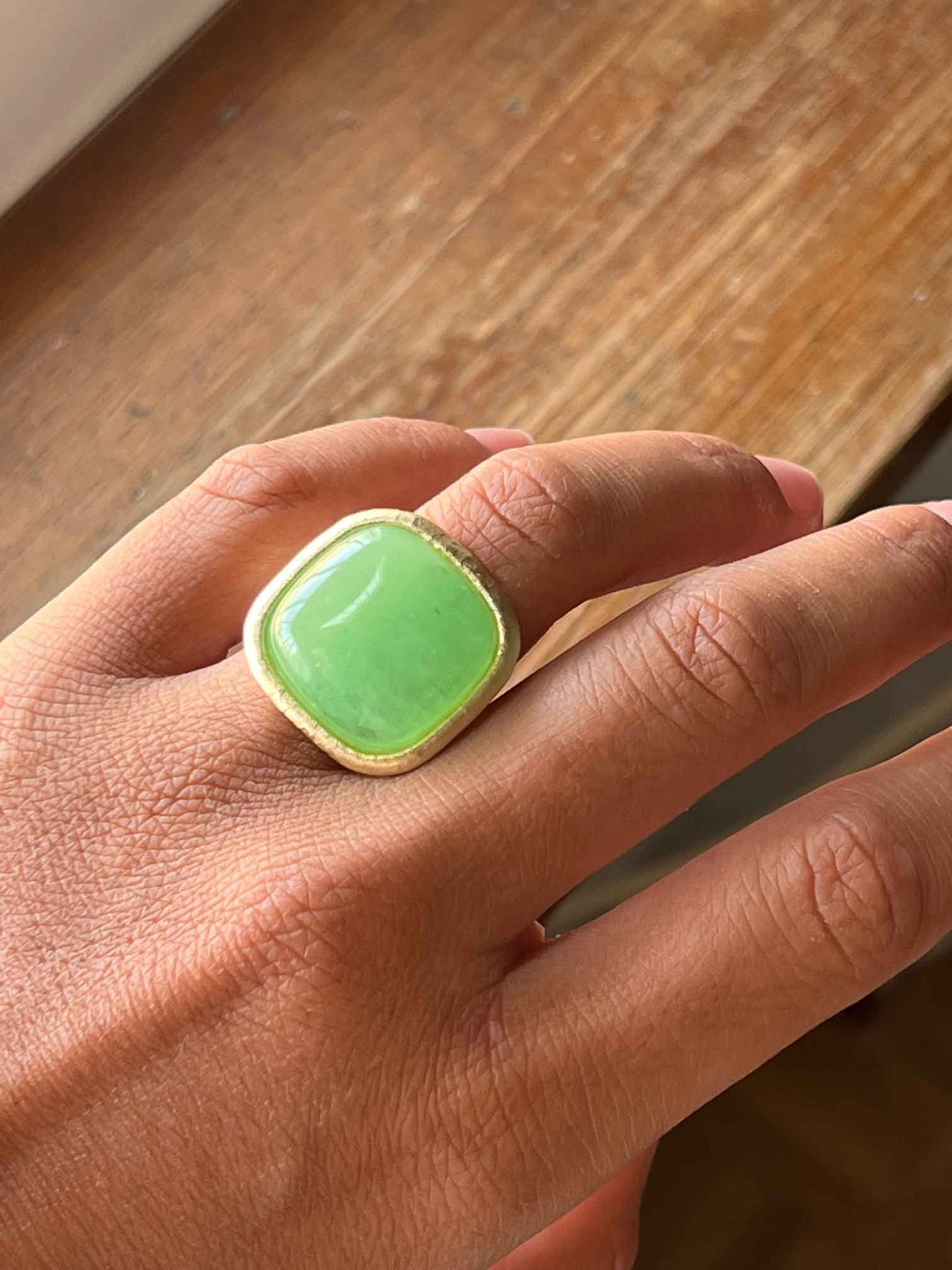 HANNA, anillo de plata dorada con cuarzo verde