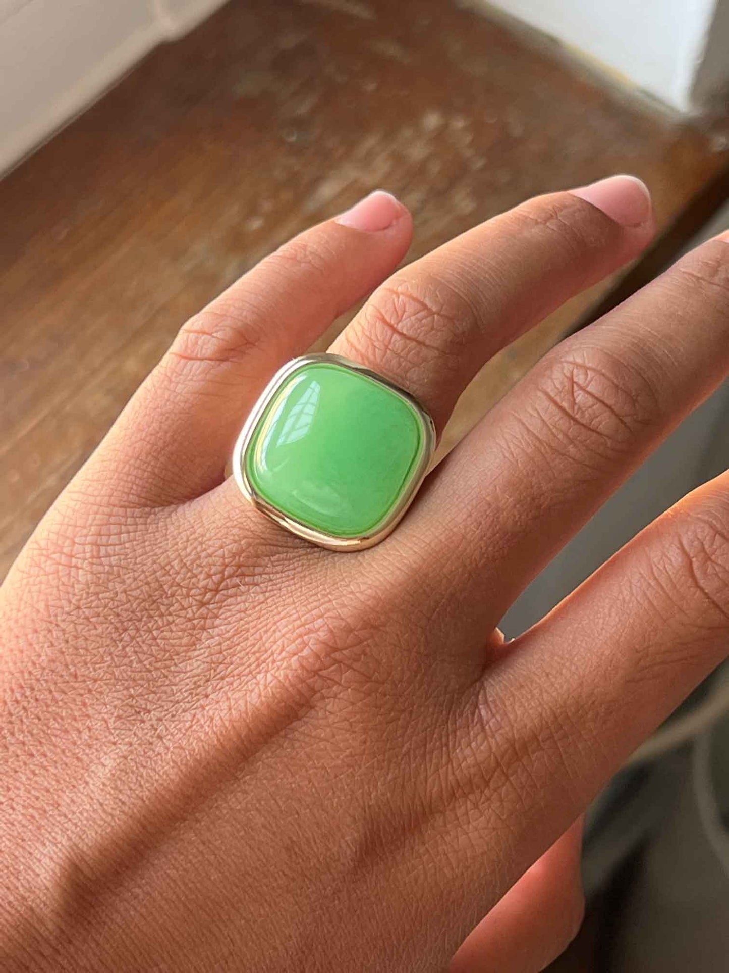 YAEL, anillo de plata con cuarzo verde
