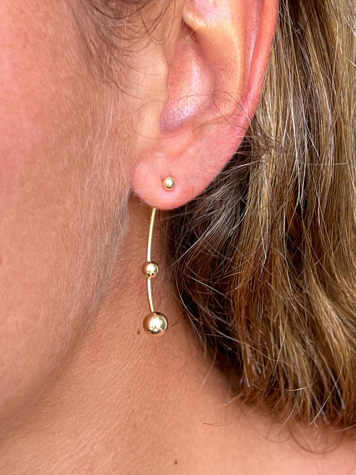 Pendientes originales largos de plata chapada en oro amarillo