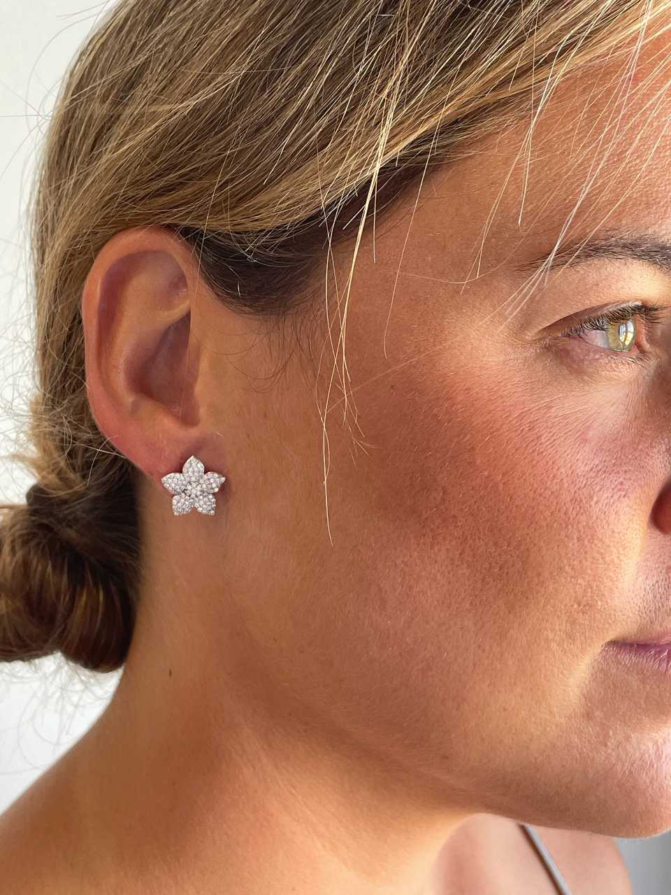 Detachable Easter earrings in 925 sterling silver with cubic zirconia