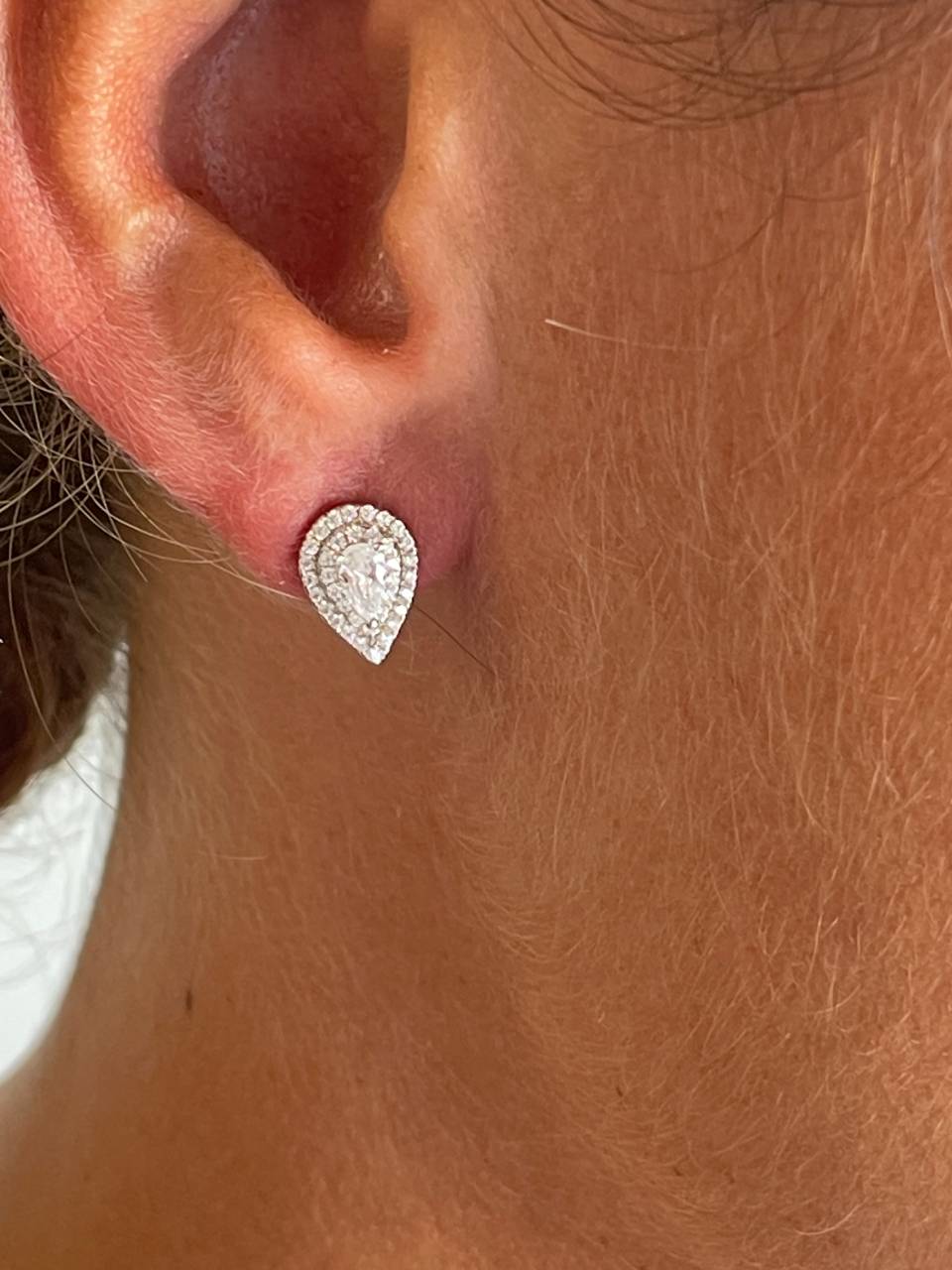 Croatia detachable earrings in silver with cubic zirconia.