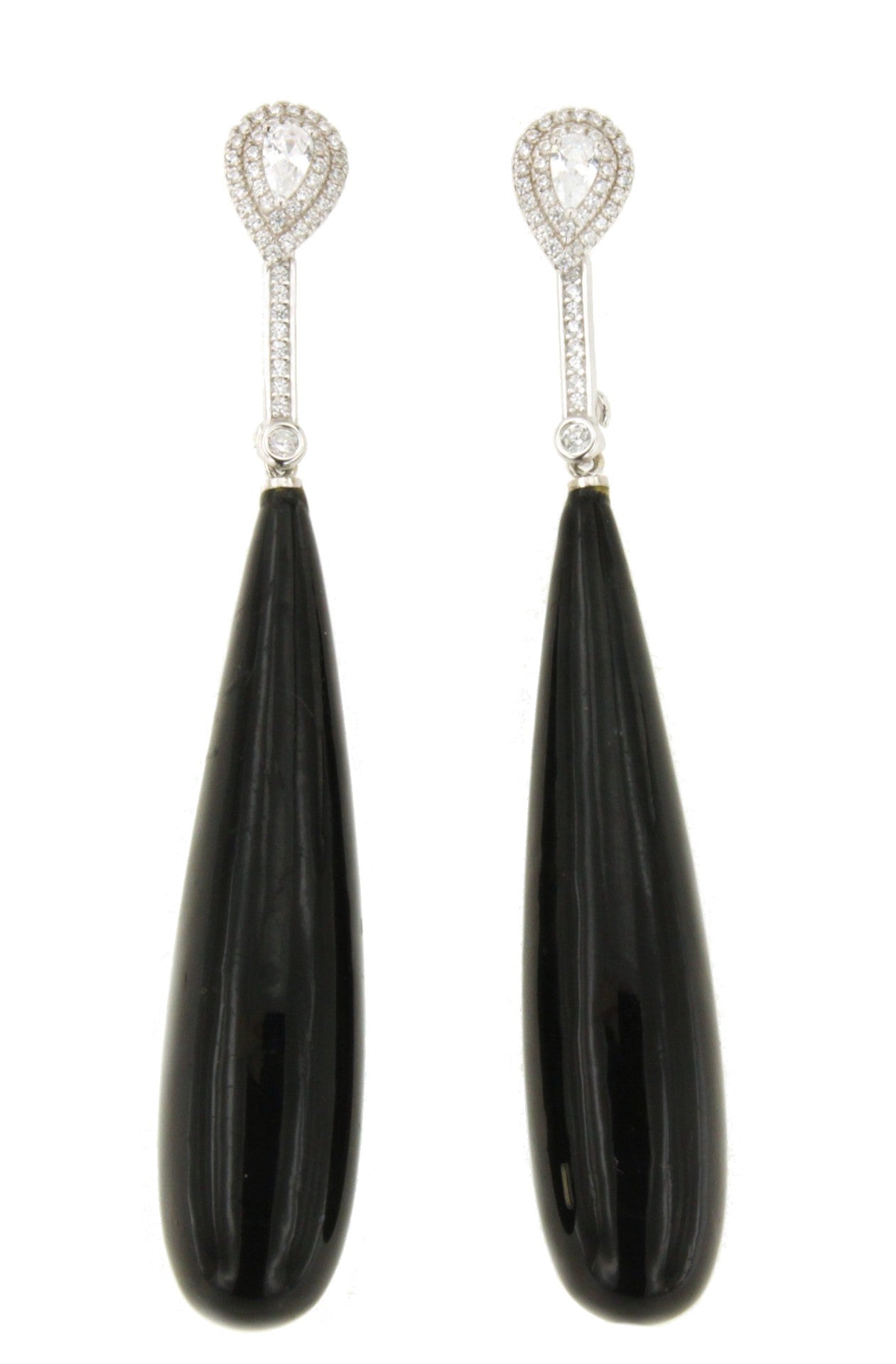 Croatia detachable earrings in silver with cubic zirconia.