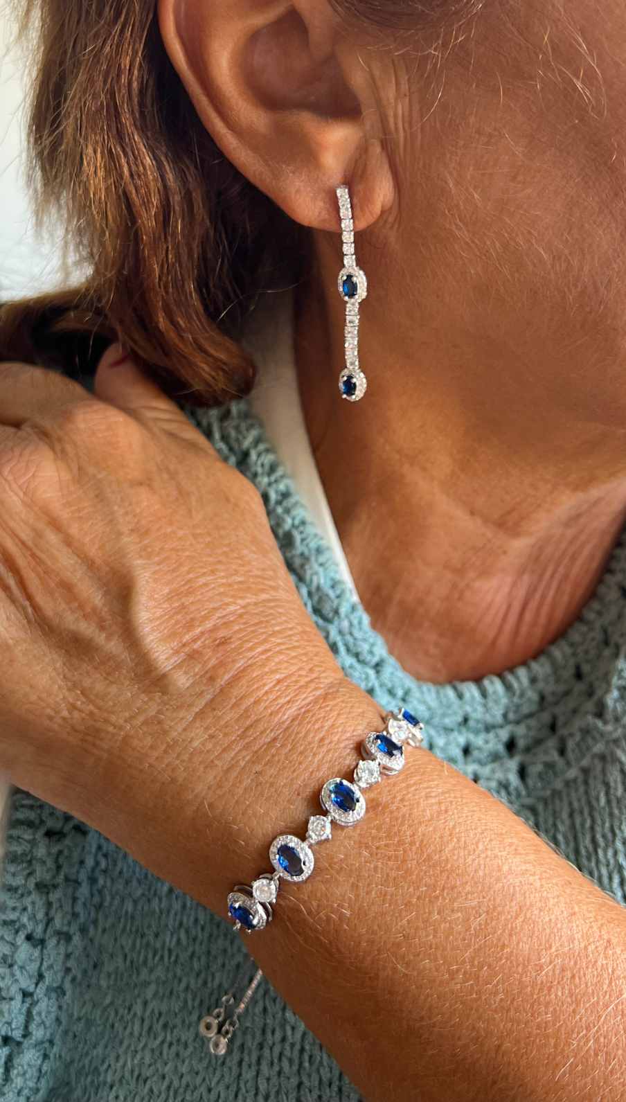 AMELIA earrings in sterling silver with corundum or blue spinel cubic zirconia