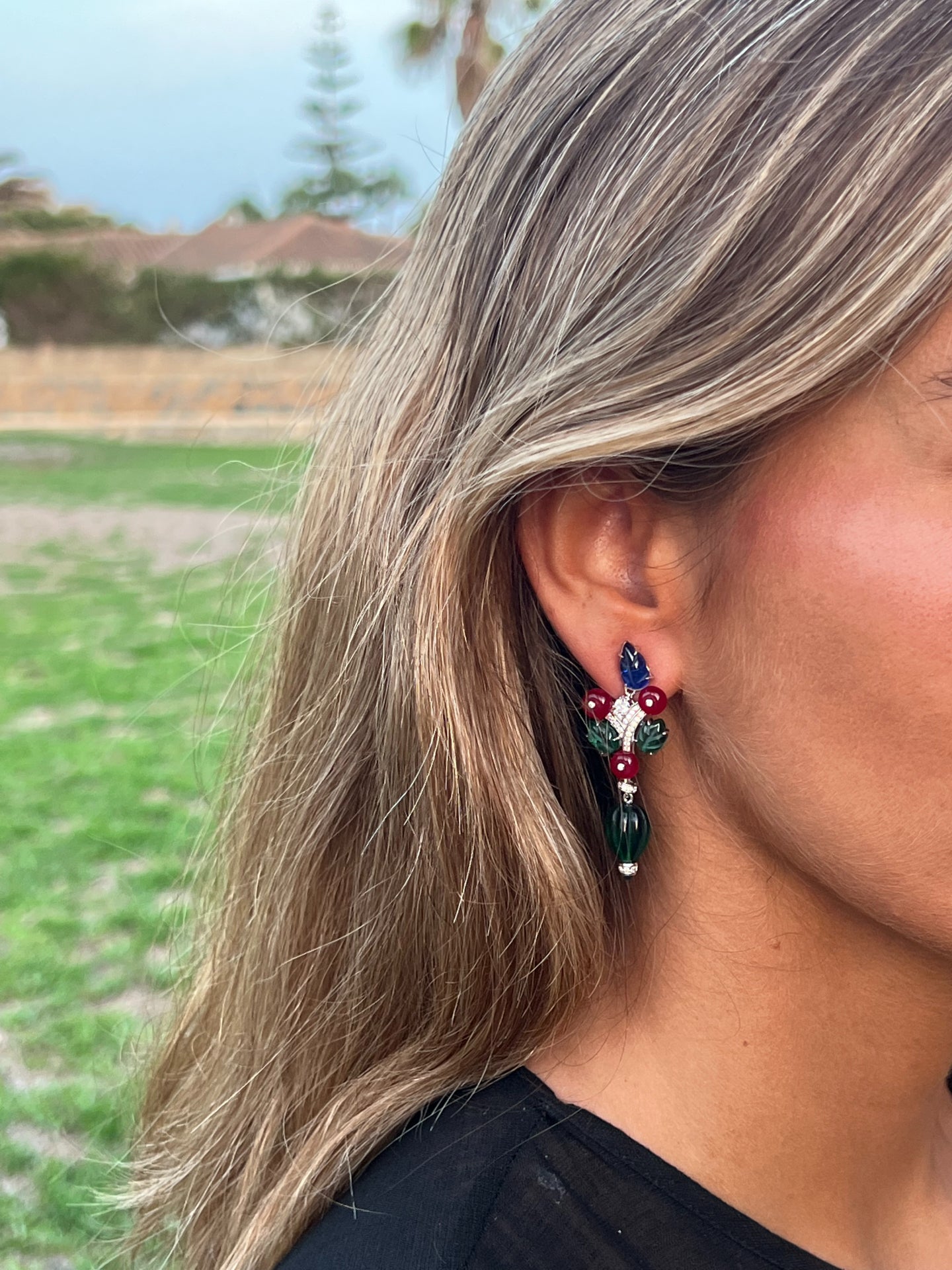 GRETA earrings, in sterling silver with tutti frutti gems