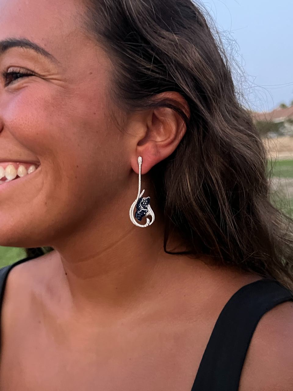 AUDREY earrings in sterling silver with cubic zirconia