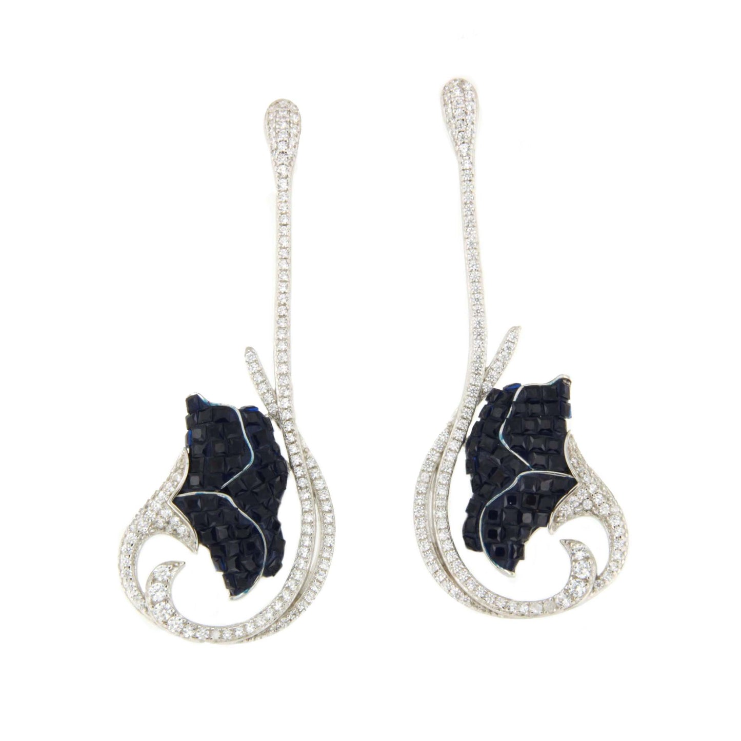 AUDREY earrings in sterling silver with cubic zirconia