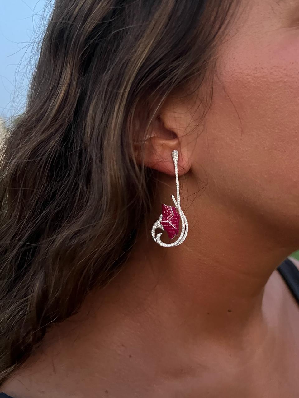 AUDREY earrings in sterling silver with cubic zirconia