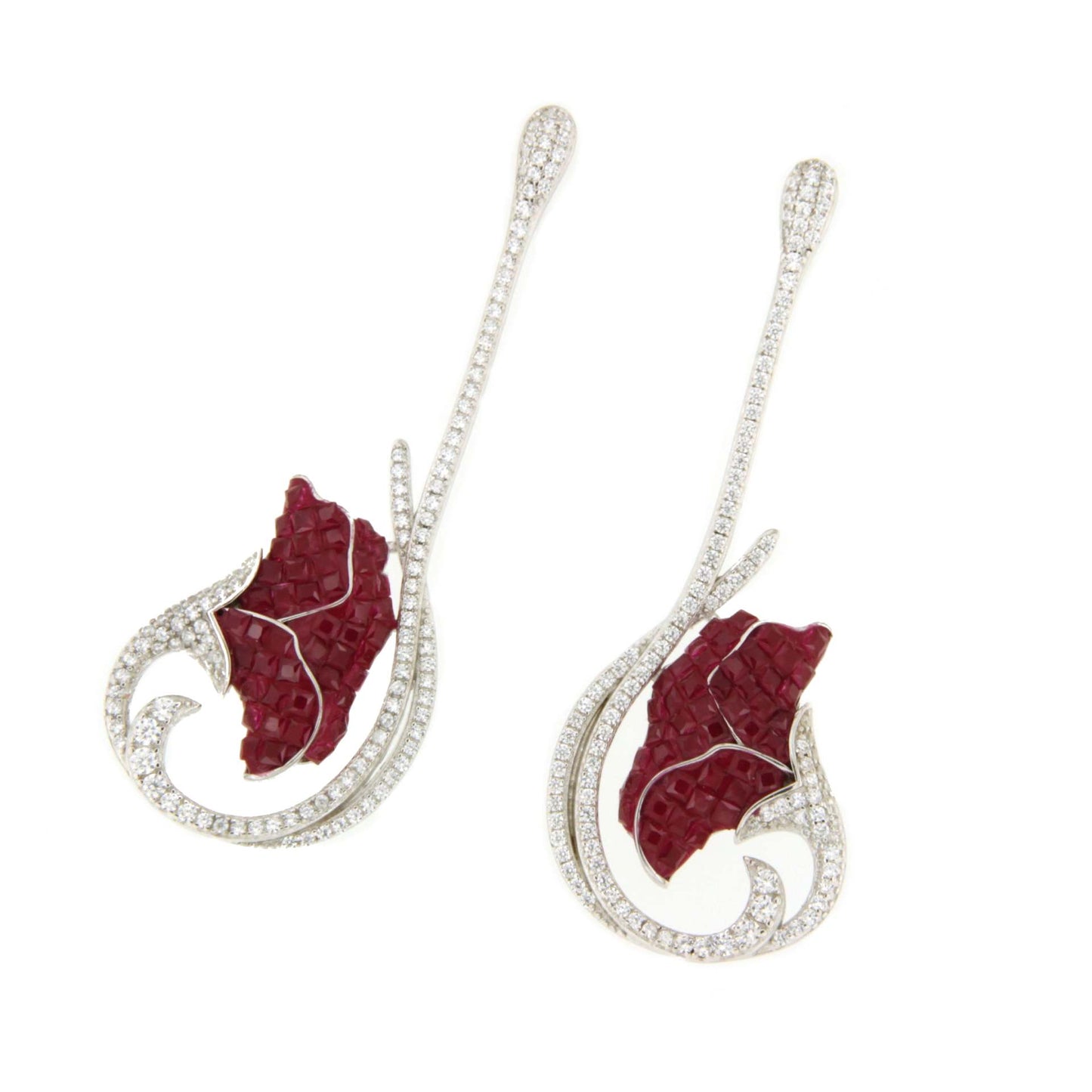 AUDREY earrings in sterling silver with cubic zirconia