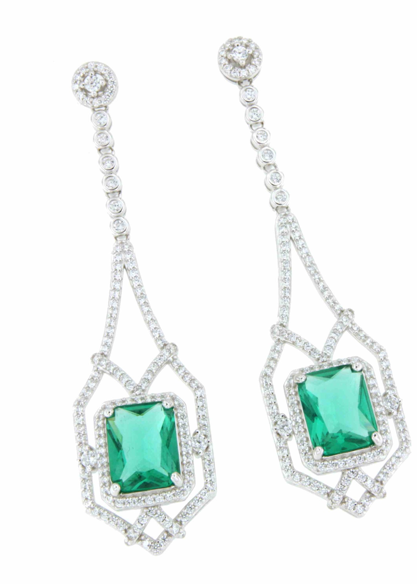 Pendientes CUBA largos en plata primera ley con circonitas y cuarzo esmeralda.