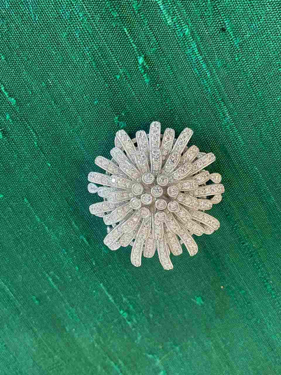 Broche FLOR colgante art deco en plata de ley 925 con circonitas.