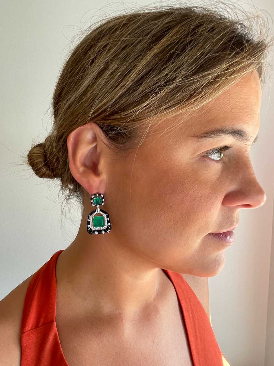 Pendientes MANHATTAN  en plata primera ley con circonitas  aguamarina / esmeralda