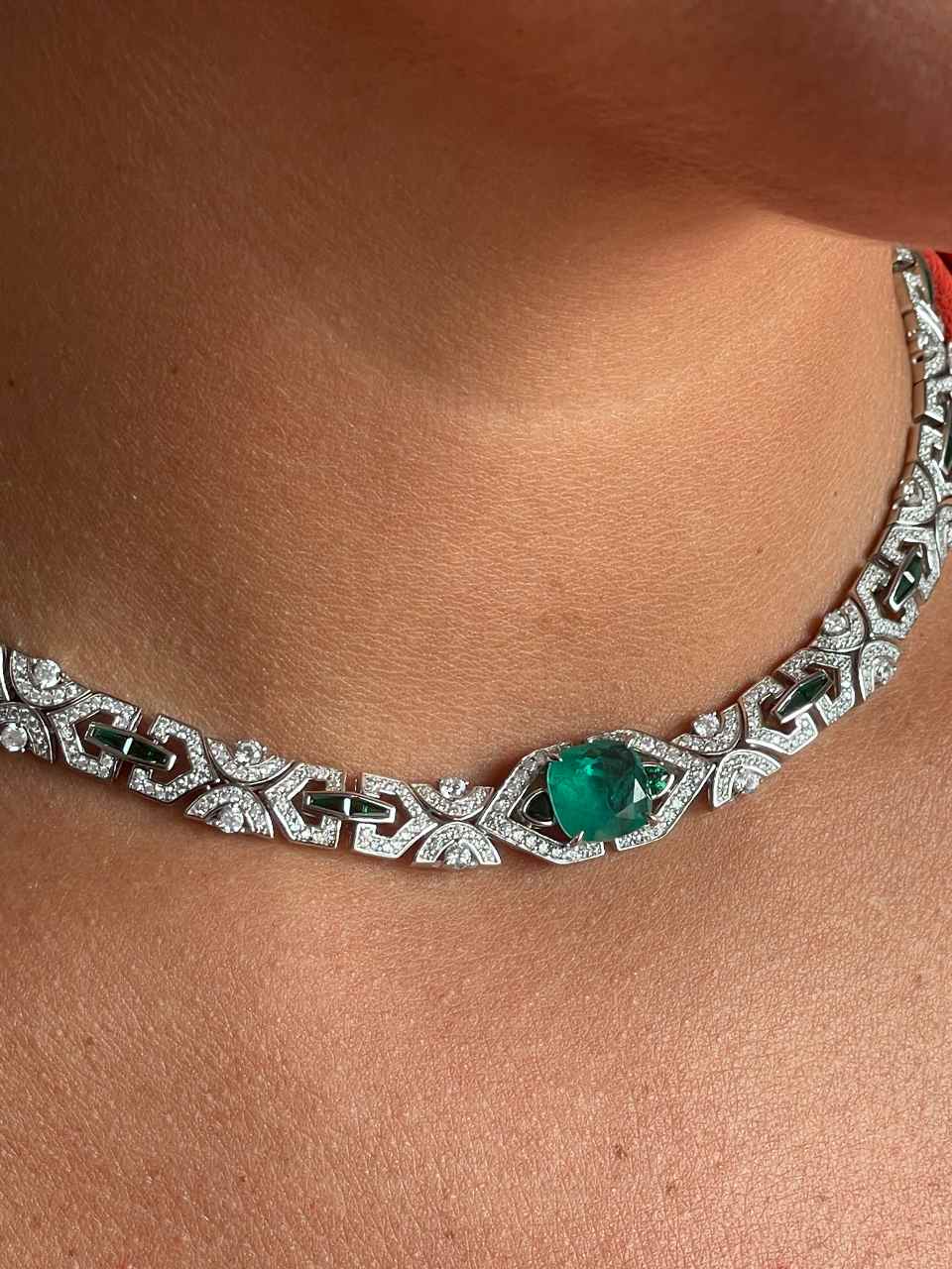 Gargantilla GALA en plata de 1º ley con circonitas y cuarzo esmeralda