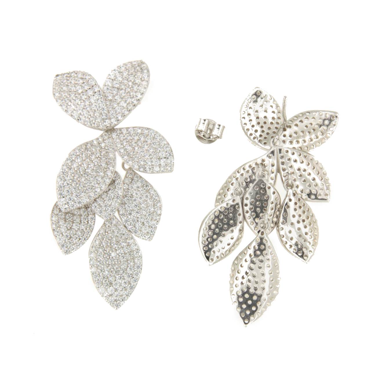 Pendientes largo CLOE en plata de ley con circonitas