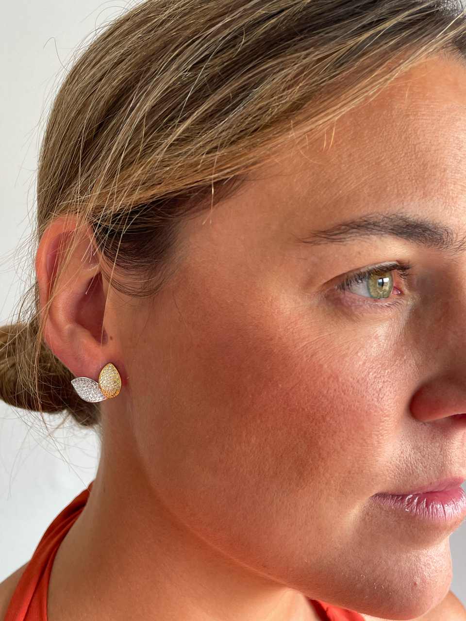 Pendientes ALAIA en plata de ley con circonitas