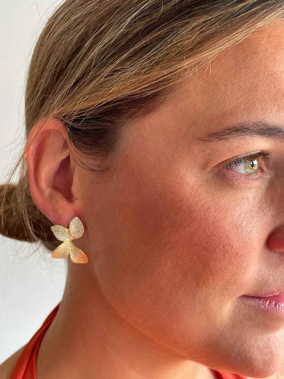 Pendientes ALAIA en plata de ley con circonitas