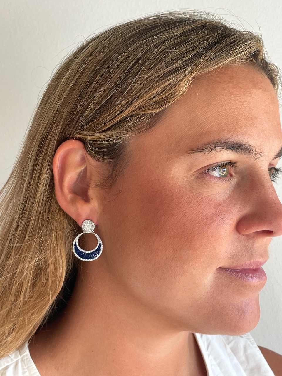 Pendientes SELANE, en plata 1ª ley con circonitas en engaste invisible