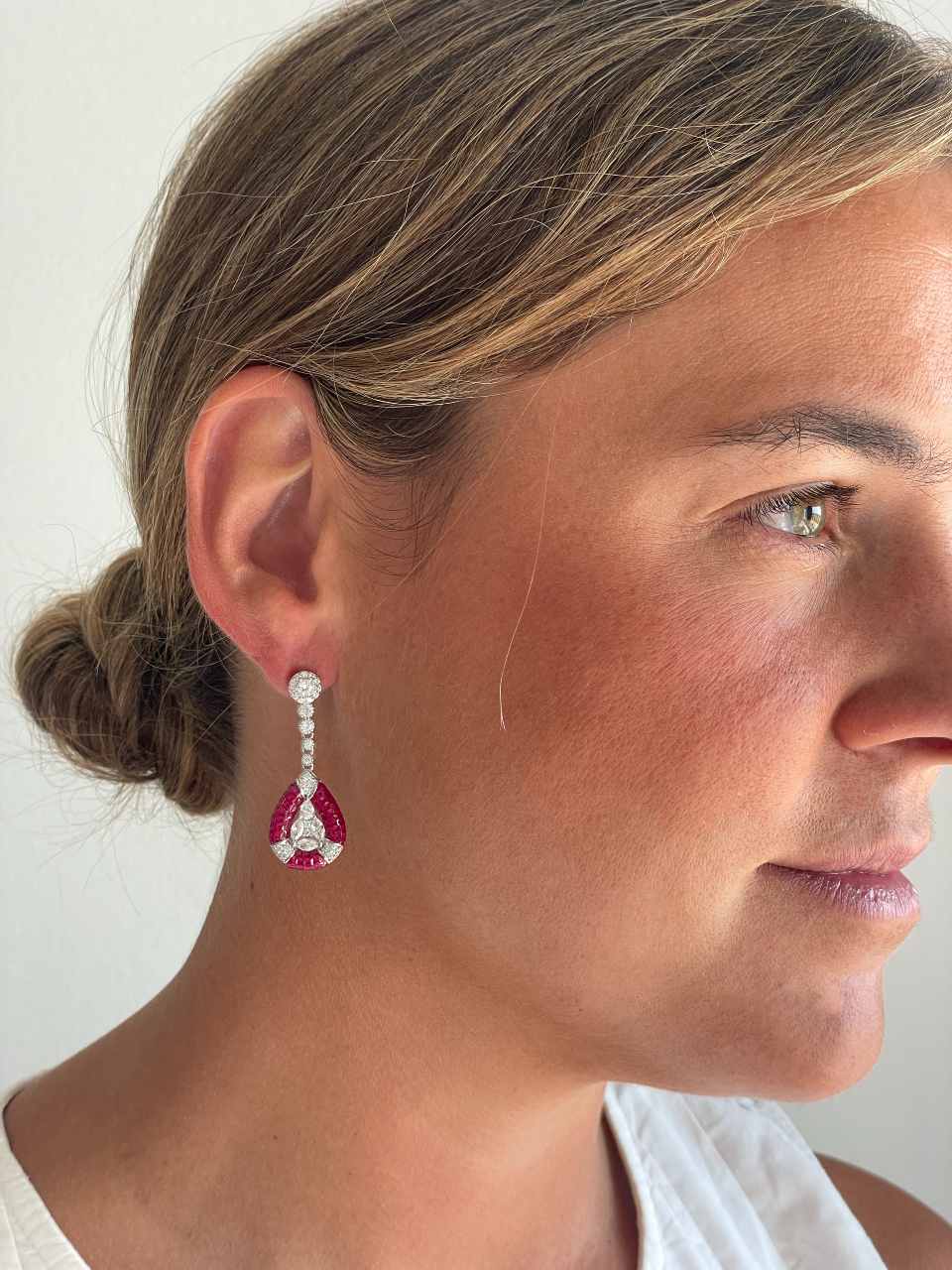 Pendientes MIREL, en plata 1ª ley con circonitas en engaste invisible (Copia)