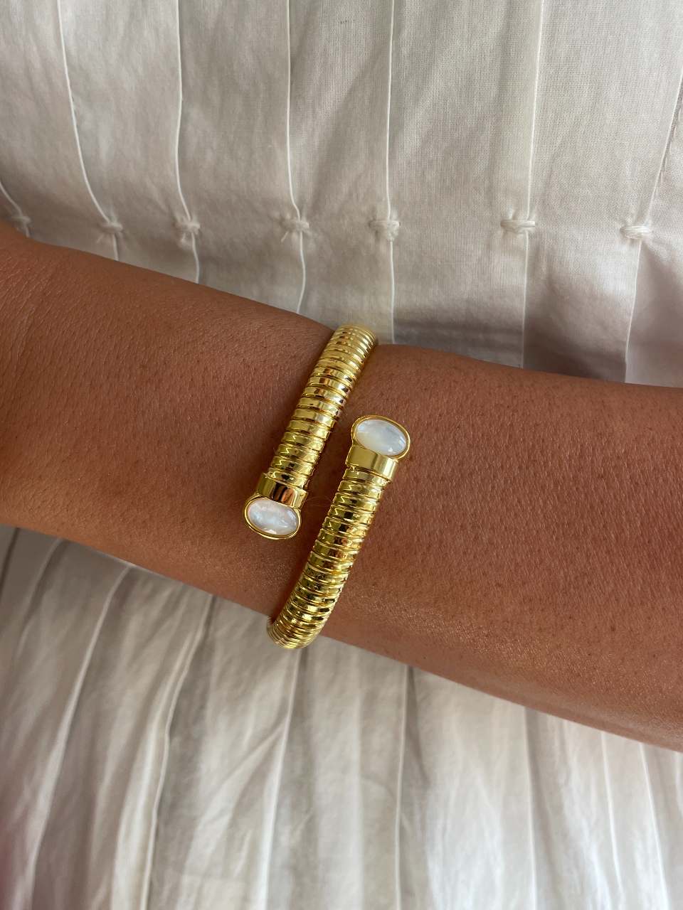 Pulsera ELANIS articulada de plata bañada en oro de 18 ktes