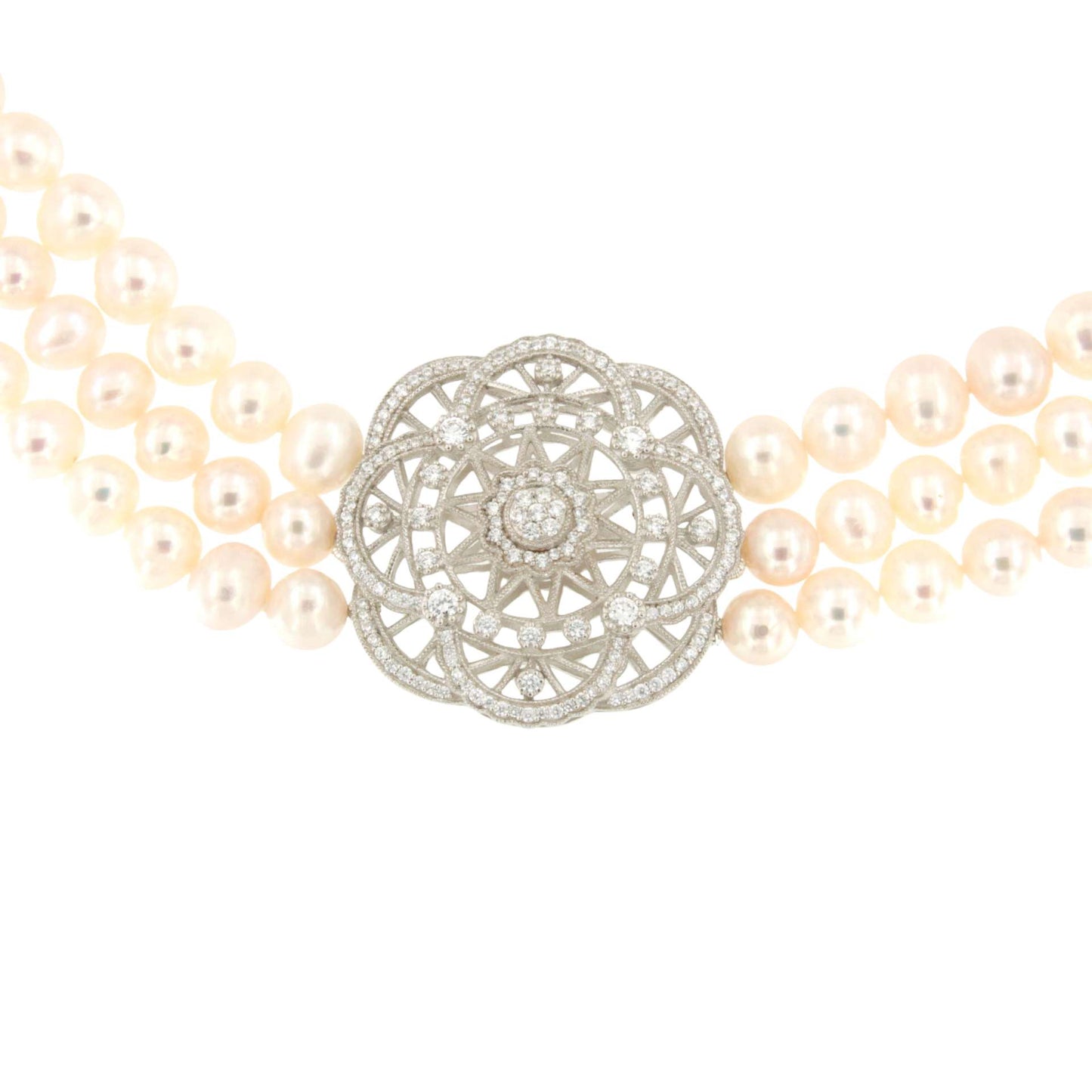 CLAUDIA choker made of Chinese pearls with a silver center and cubic zirconia