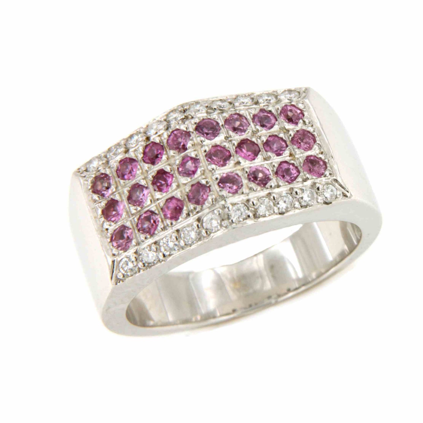 Anillo FUENLABRADA en oro blanco 18 kilates con zafiros y brillantes.