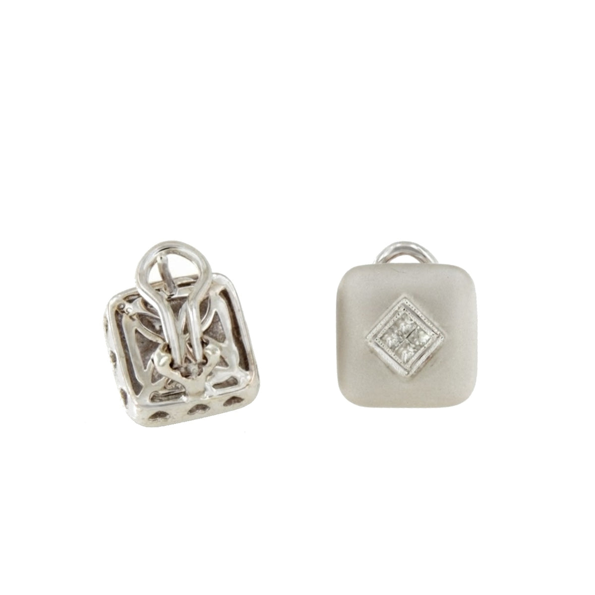 CAIMITO star earrings in 18k white gold with diamonds and baguettes