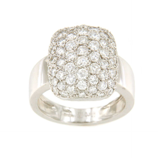 MATARO ring in 18k white gold with pavé diamonds.