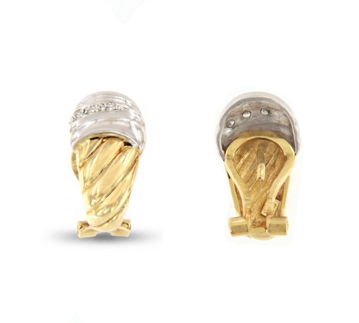 PEUMO short earrings in 18-karat yellow gold and diamonds.