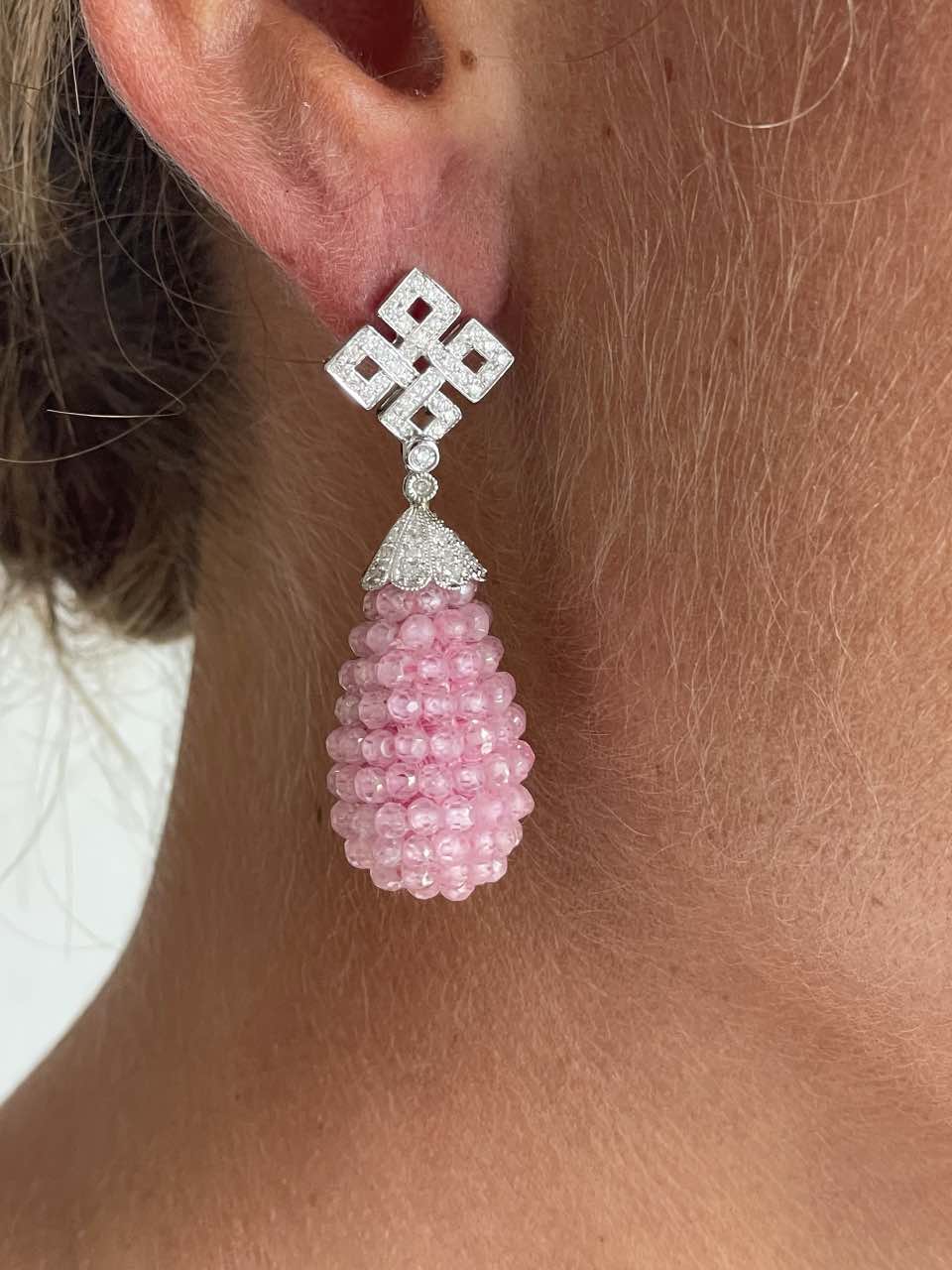 Perillas DUENDE, cuarzo rosa o labradorite con casquilla de brillantes