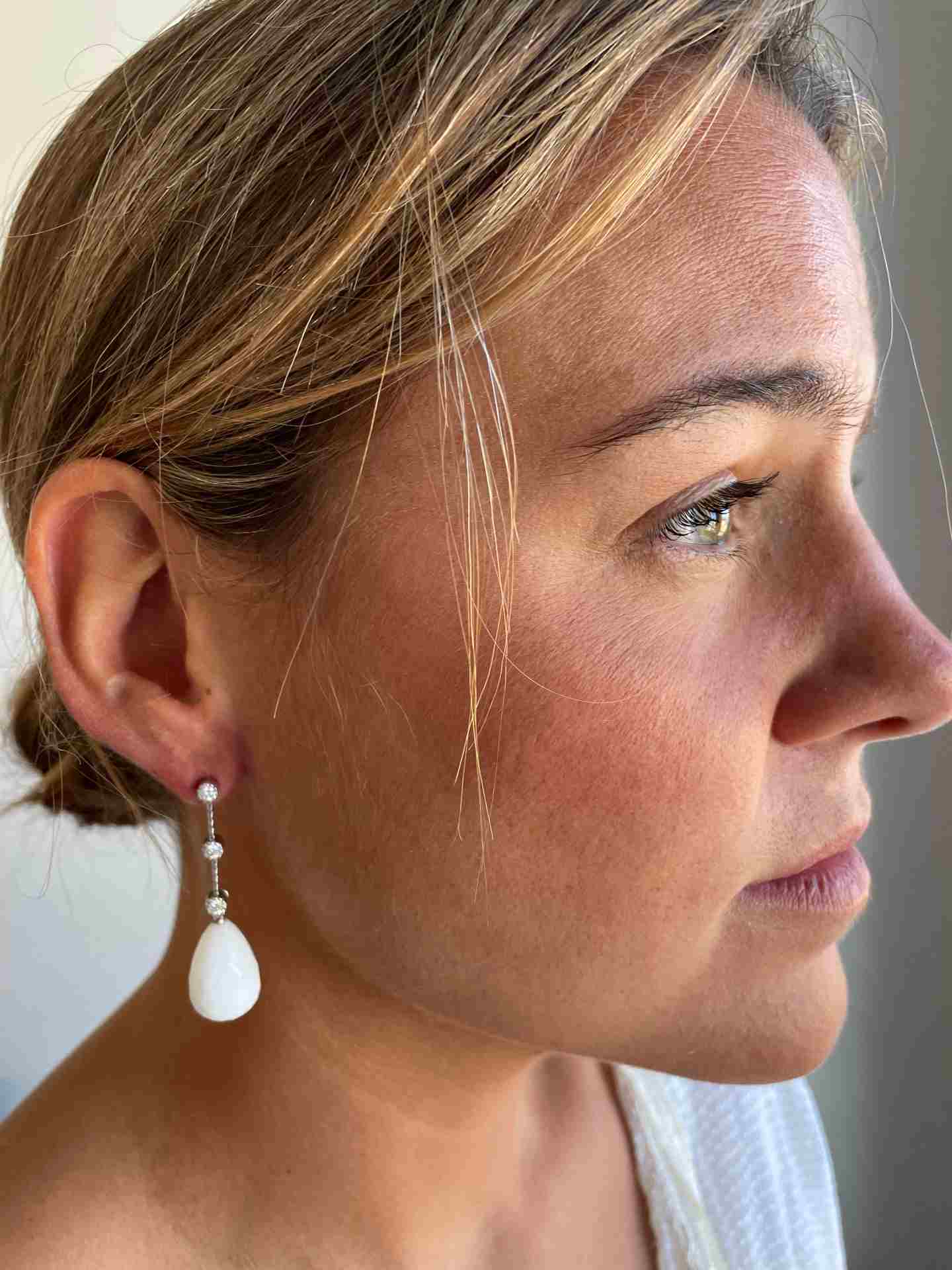 ACIERTO detachable earring in 18k white gold and row of diamonds