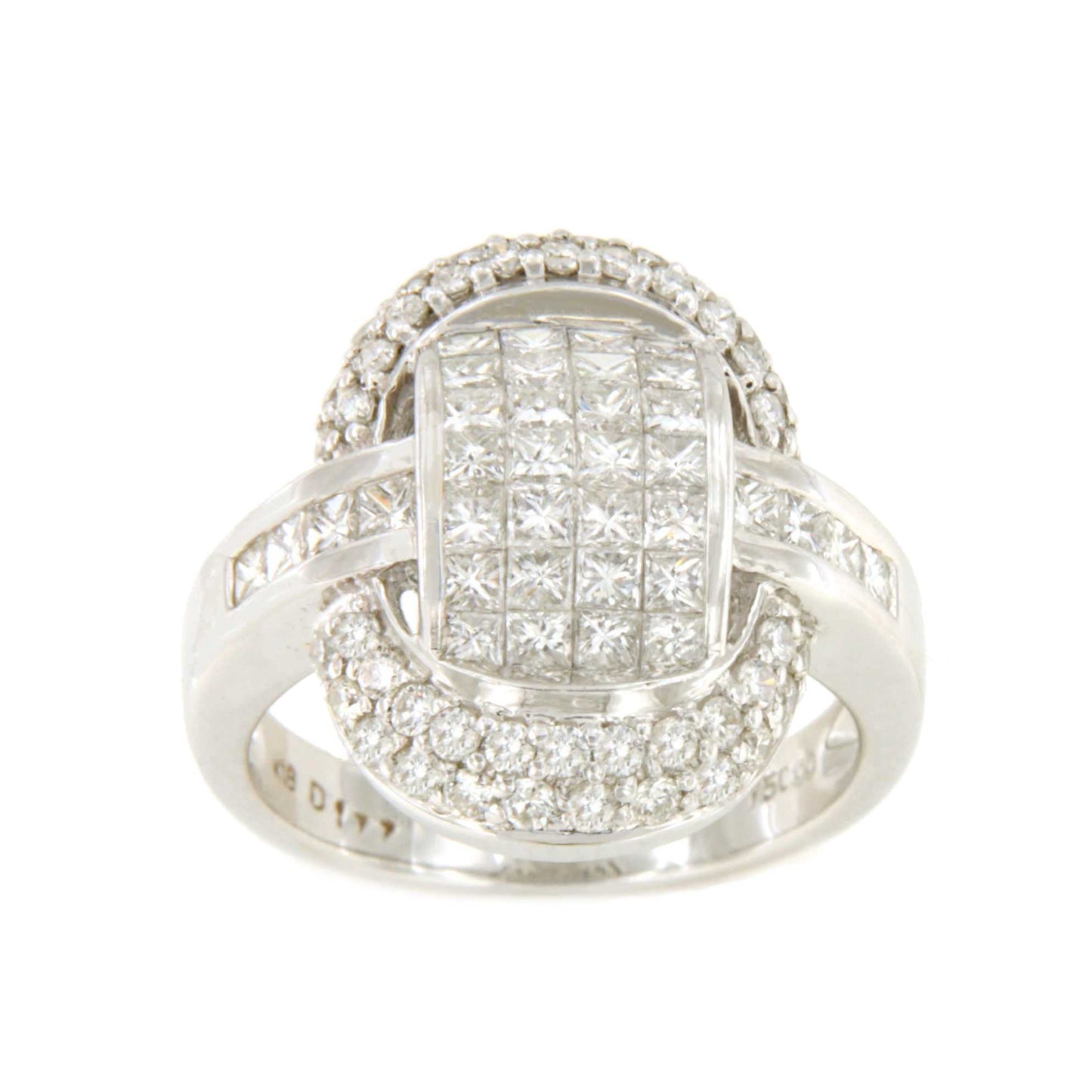 OLIVARES ring in 18k white gold with diamonds and princesses.