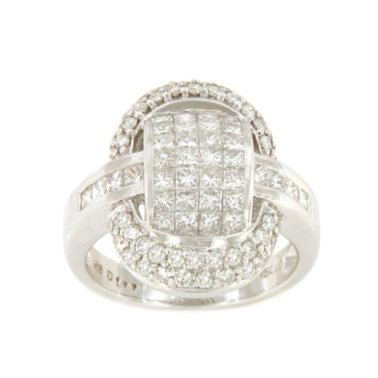 OLIVARES ring in 18k white gold with diamonds and princesses.