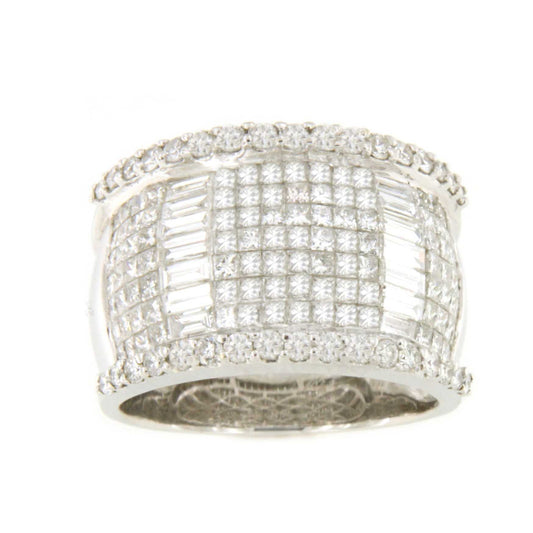 GUILLENA ring in 18k white gold with diamonds, baguettes and princesses.