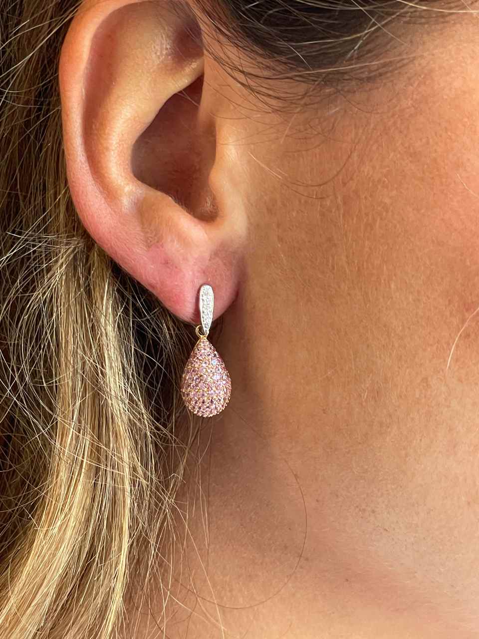 CHUCENA detachable earring in 18k white gold with diamonds