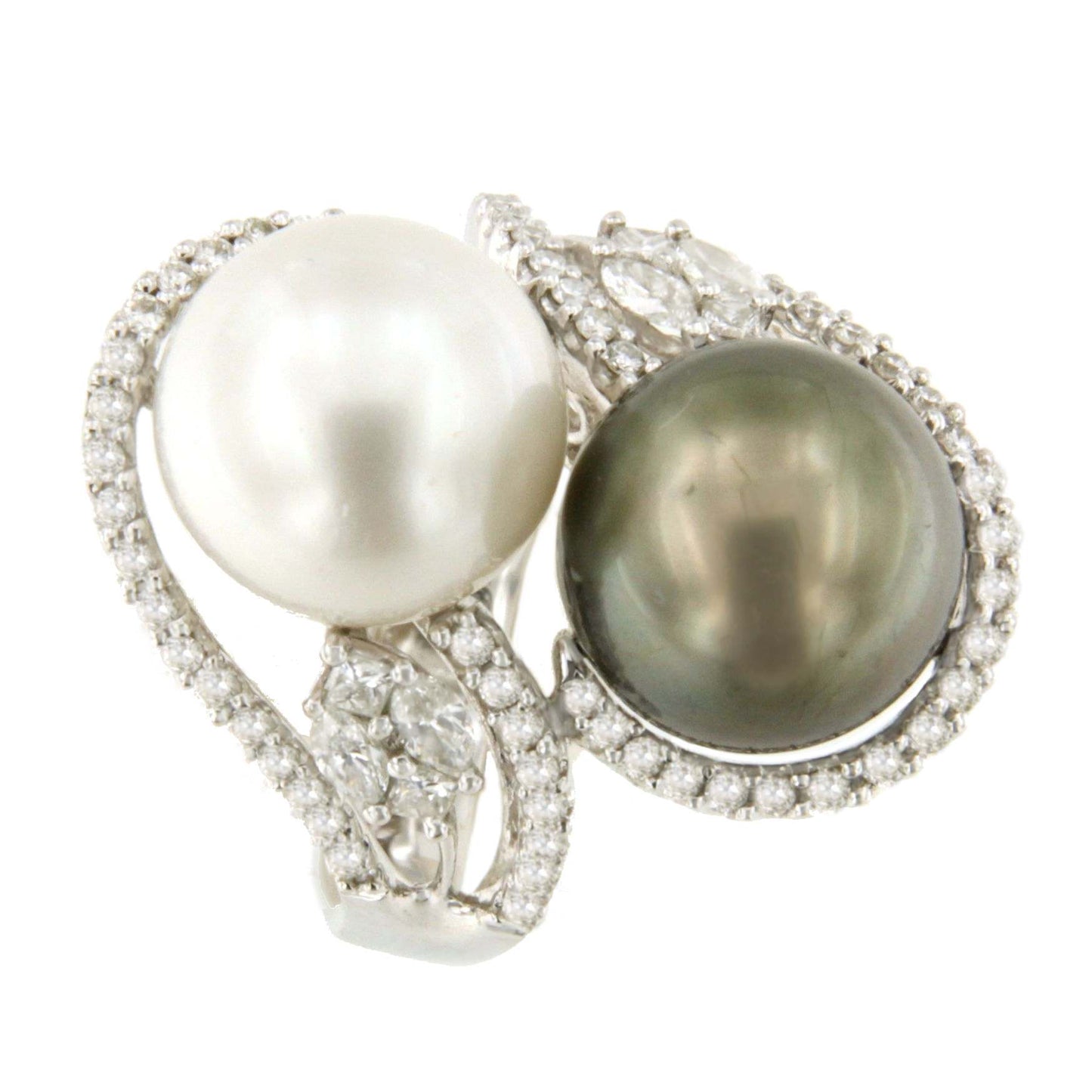 Anillo TARRASA en oro blanco 18 kilates con perlas australianas y brillantes.