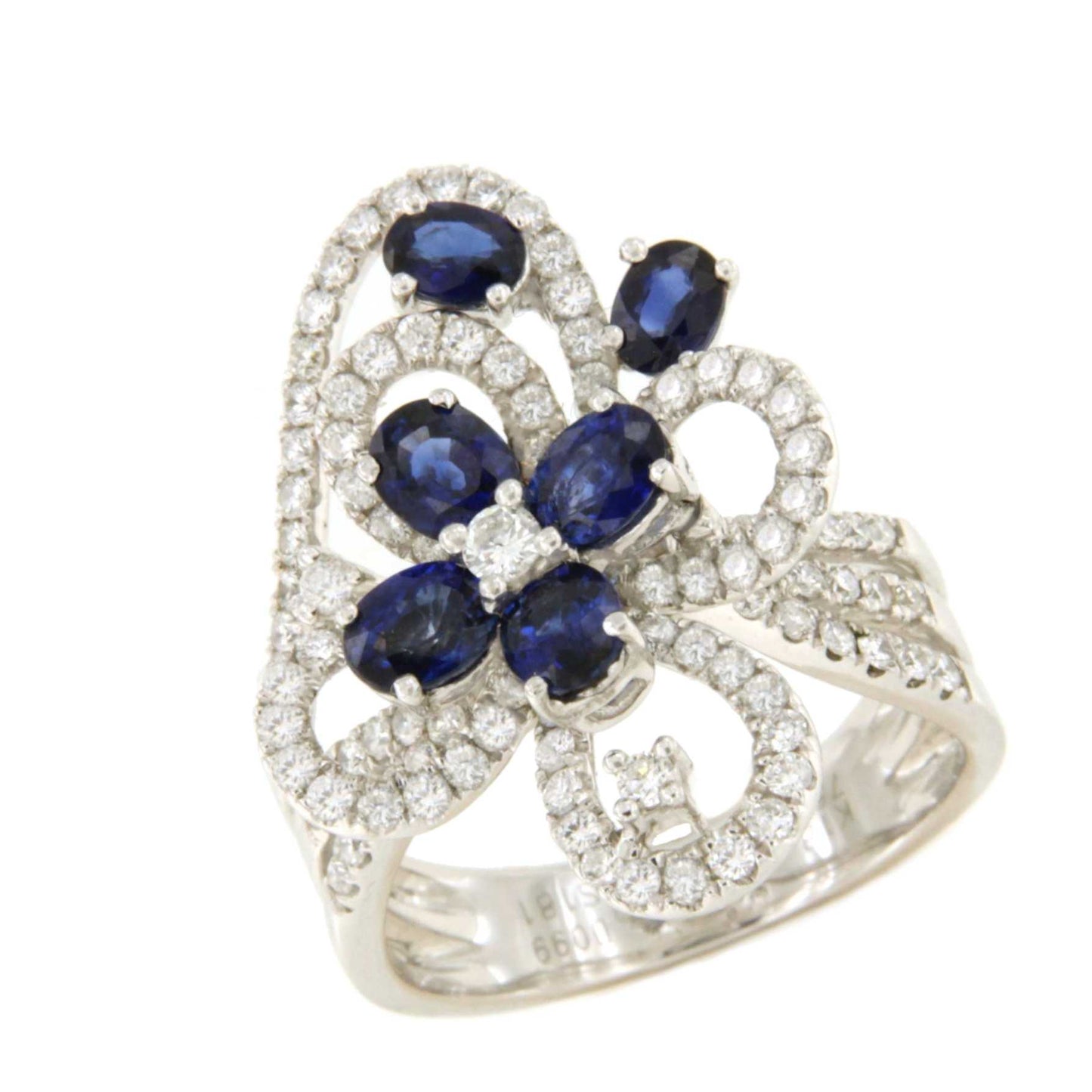 MANRESA ring in 18-karat white gold with oval sapphires and diamonds.