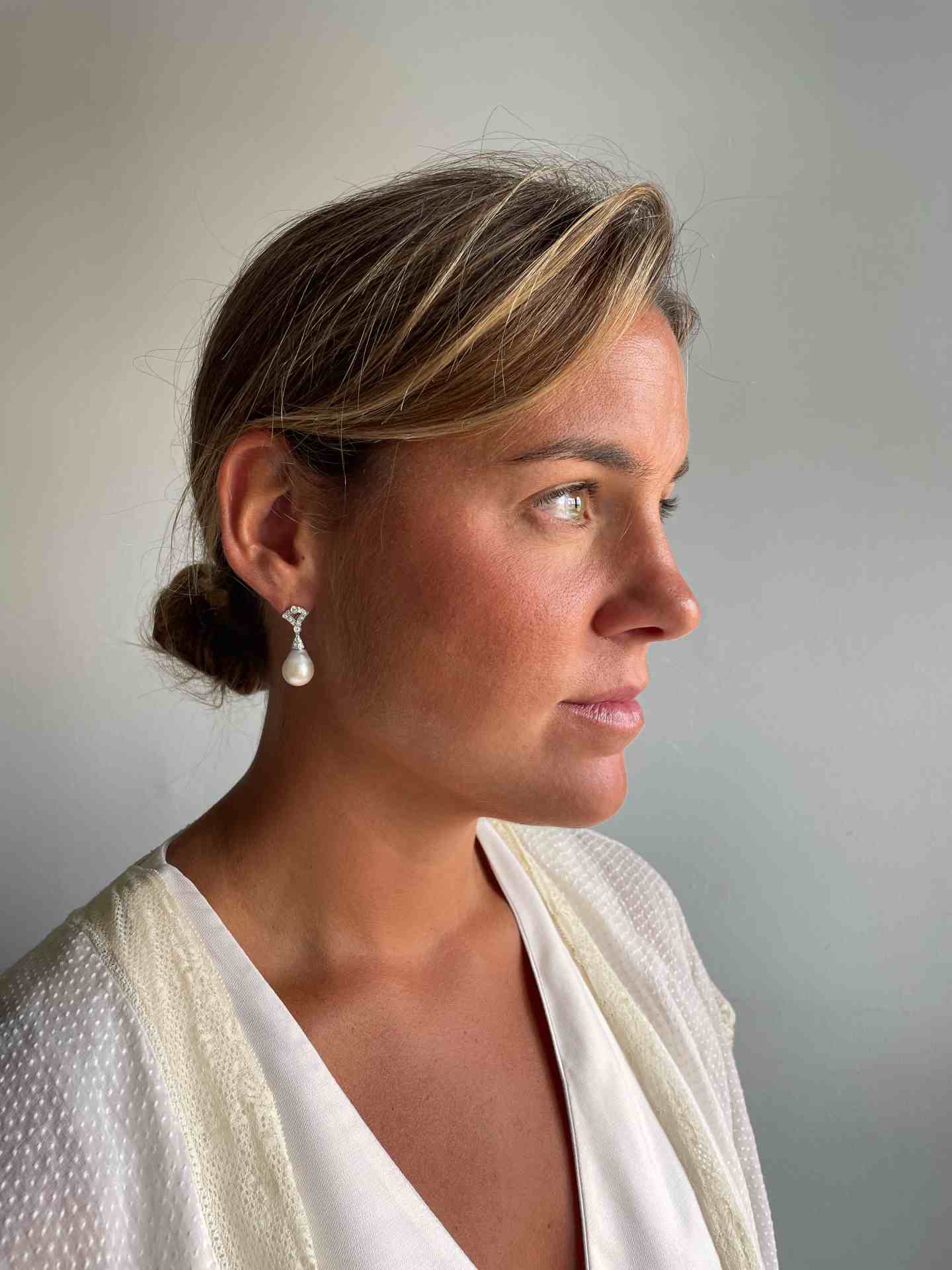 COQUETO detachable earrings in 18k white gold and diamonds