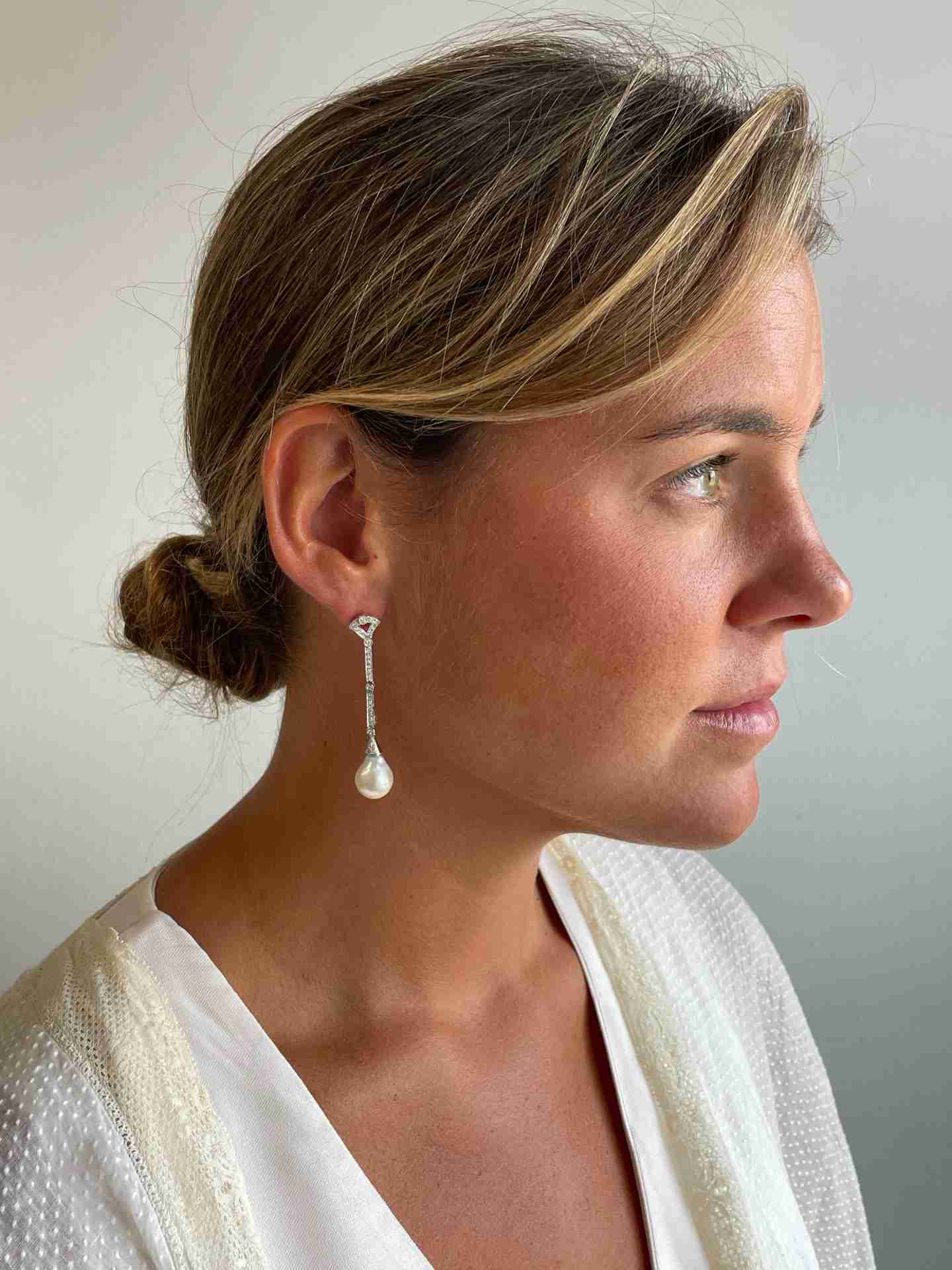 COQUETO detachable earrings in 18k white gold and diamonds