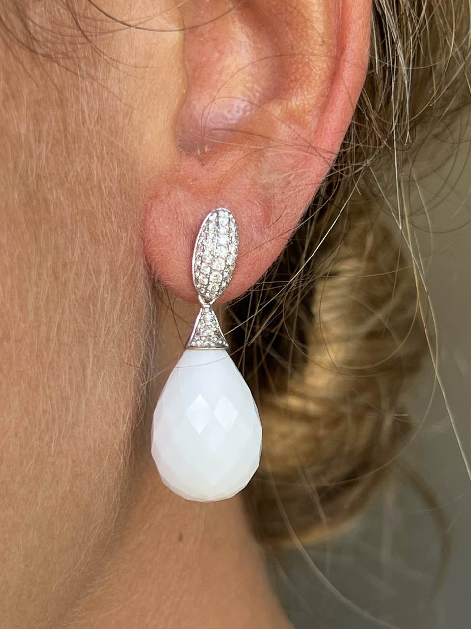 SINES detachable earring in 18k white gold with diamonds