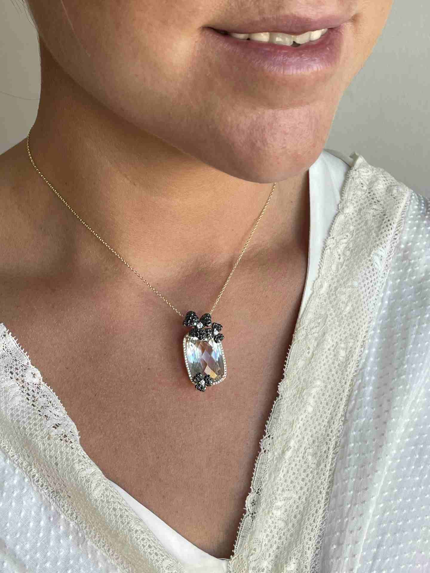 HUDSON pendant in 18k rose gold with diamonds and topaz