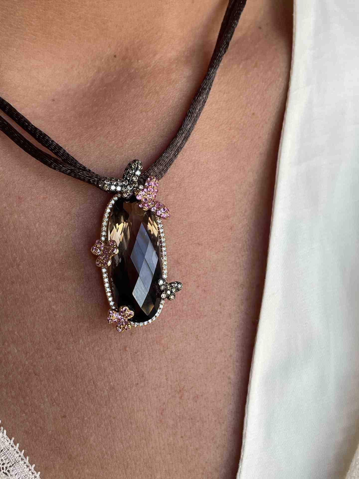 18k rose gold BEE pendant with diamonds, topaz and pink sapphires