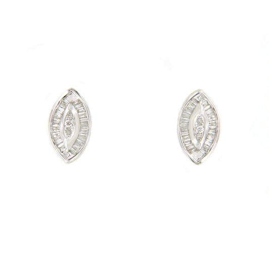 Detachable PYTHON earring in 18k white gold with baguette and diamond