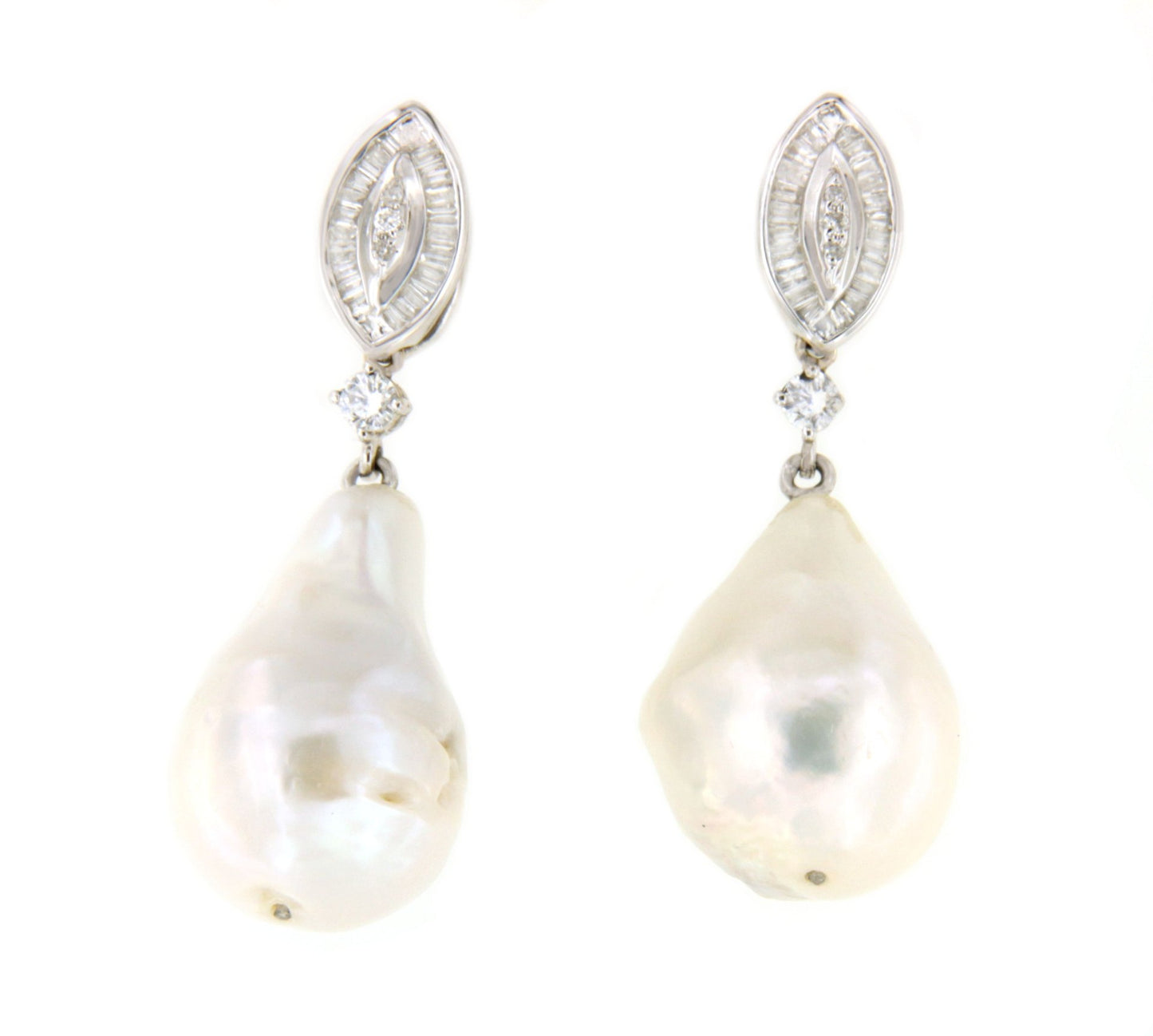 Pendiente PITON desmontable oro blanco 18 ktes con baguette y brillante