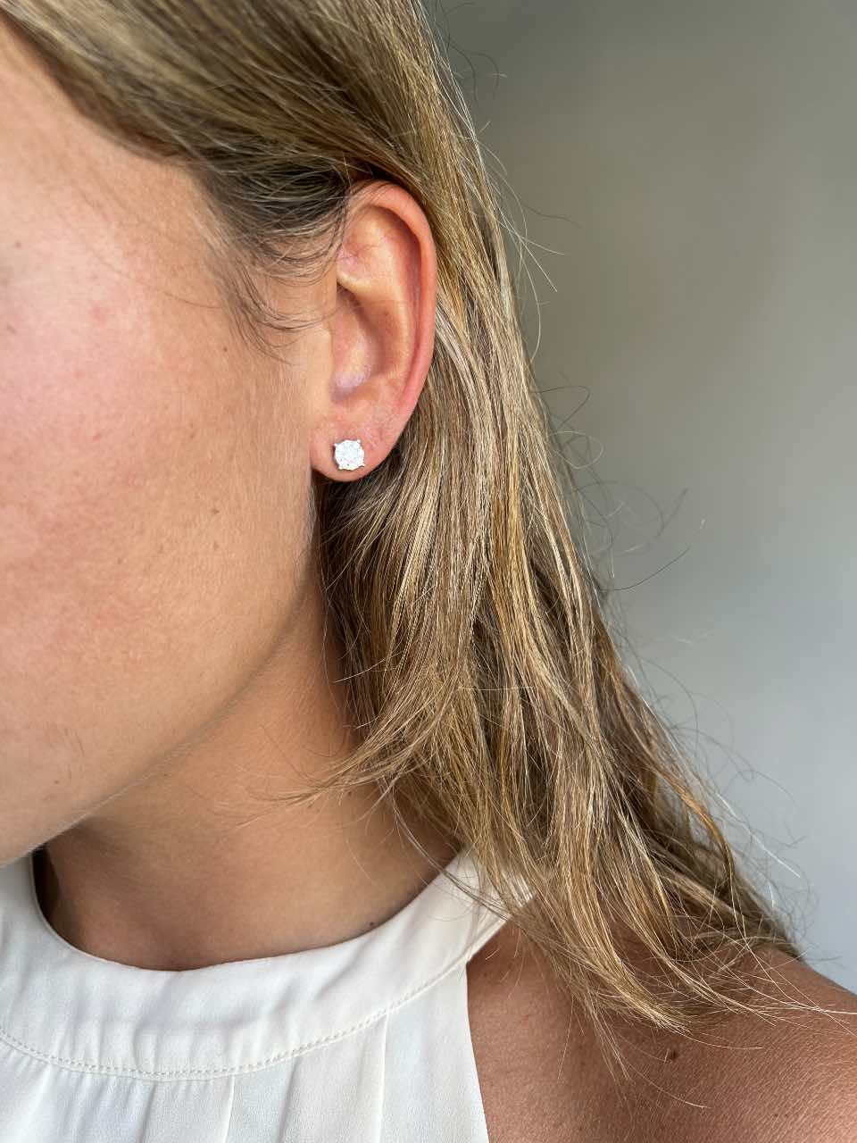 ELBO detachable earrings in 18k gold with diamonds