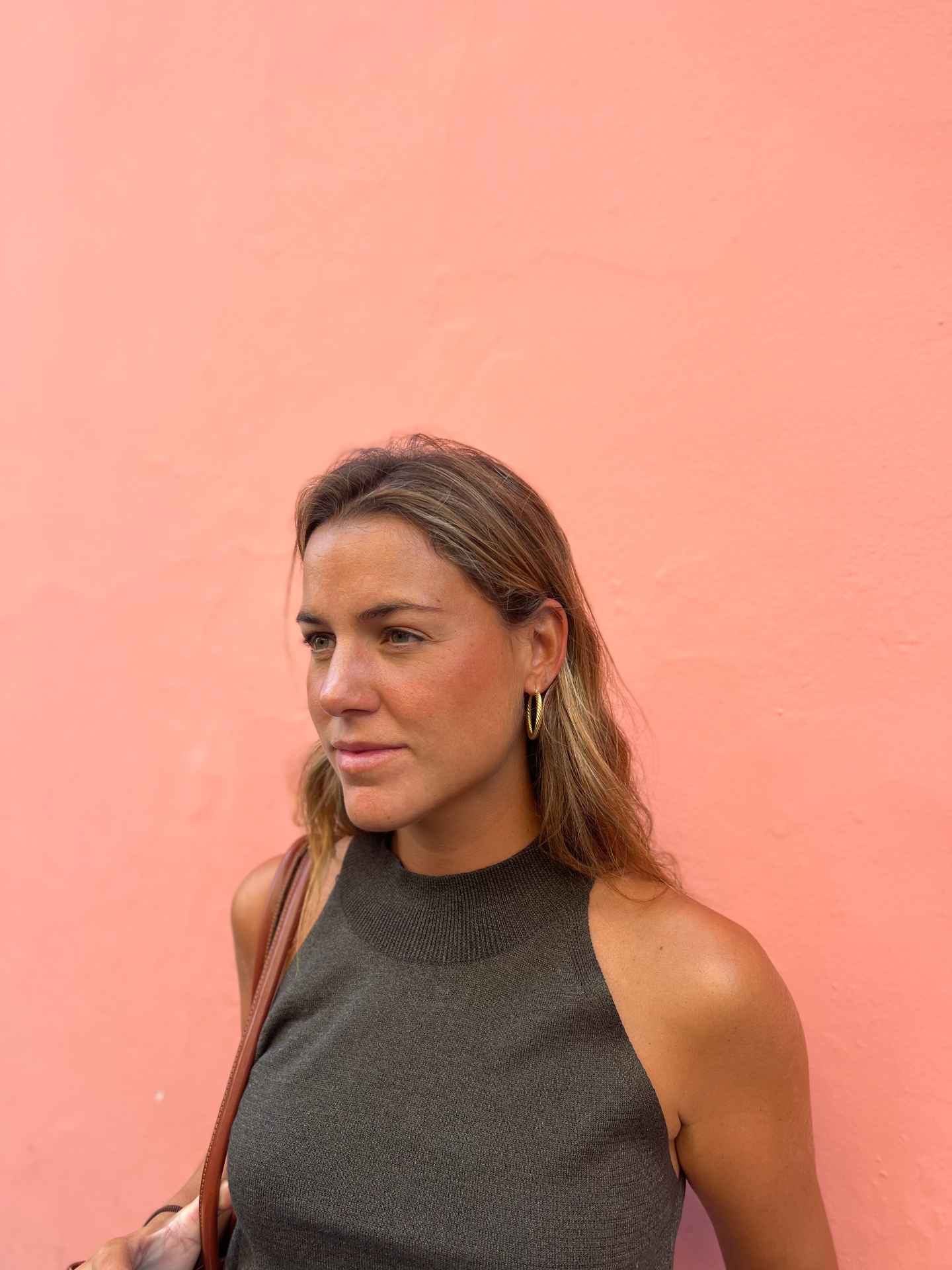 ISMET hoop with gadroons in 18-karat yellow gold and shine