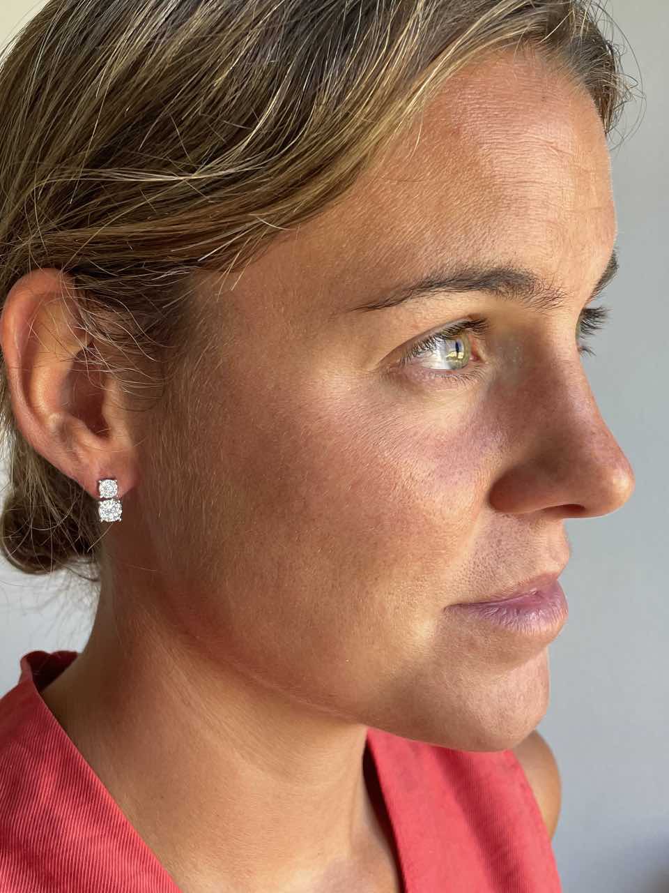 ALCANTARA earring in white gold and diamonds