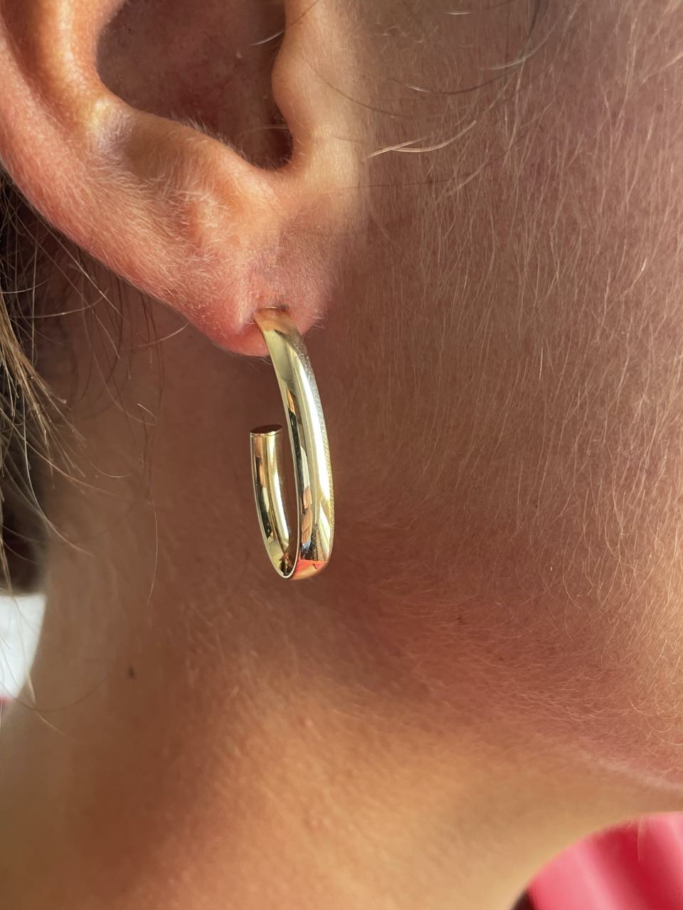 SILVES earrings, plain hoops in 18-karat yellow gold
