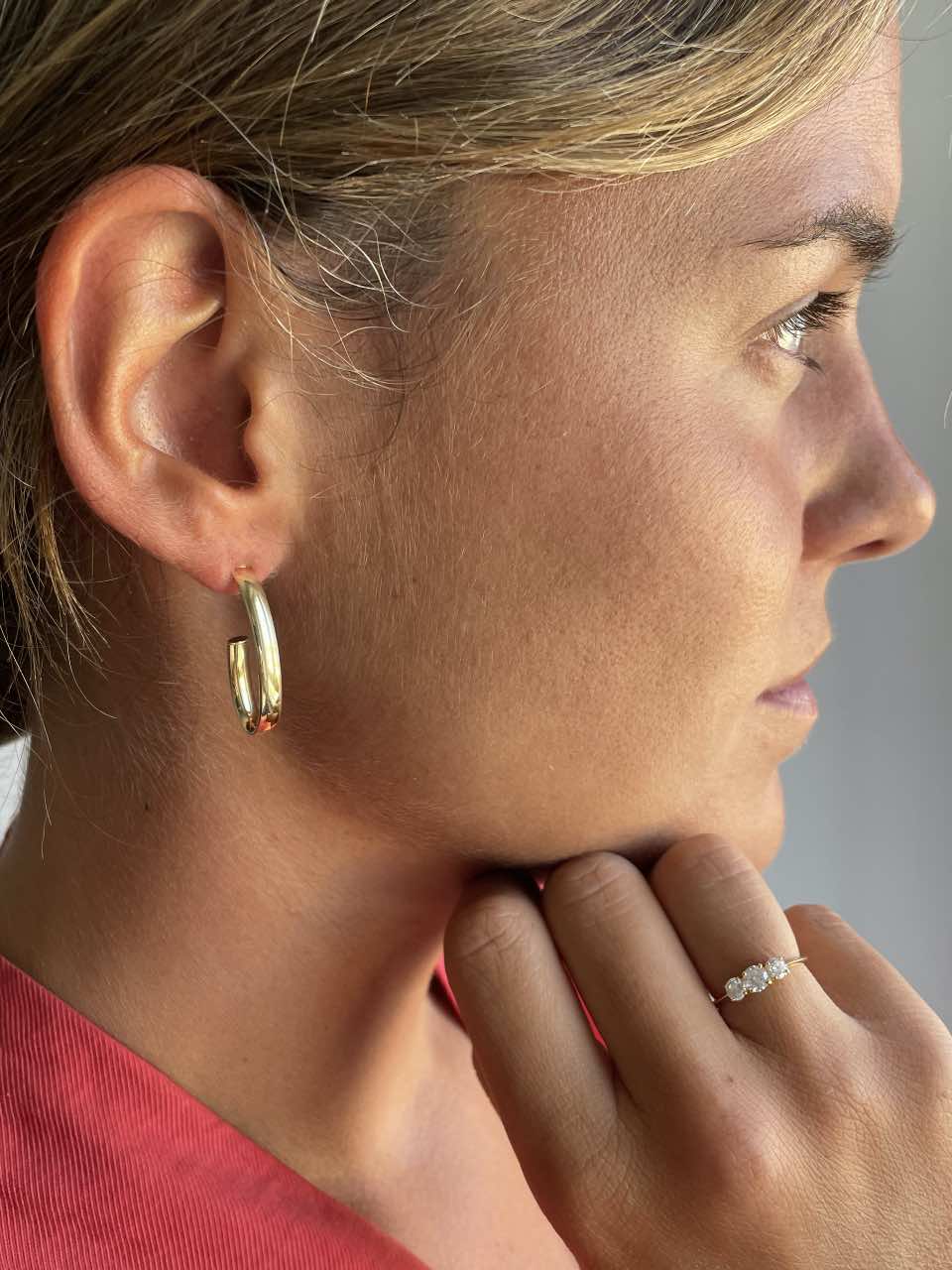 SILVES earrings, plain hoops in 18-karat yellow gold