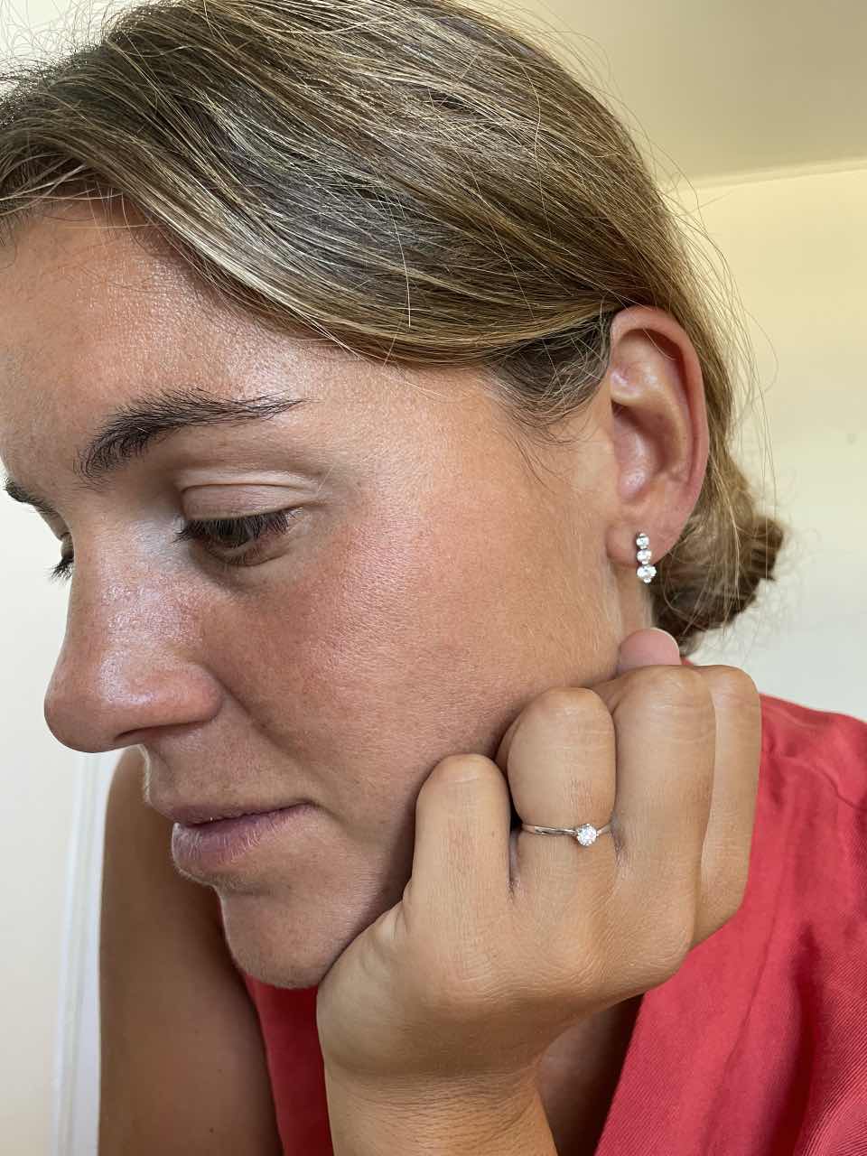 VARZIM pendant with cubic zirconia in 18-karat white gold