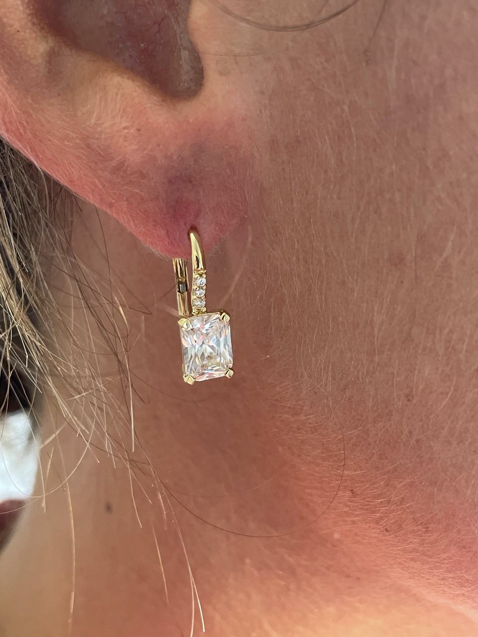 BELMONTE earrings in 18k yellow gold with cubic zirconia