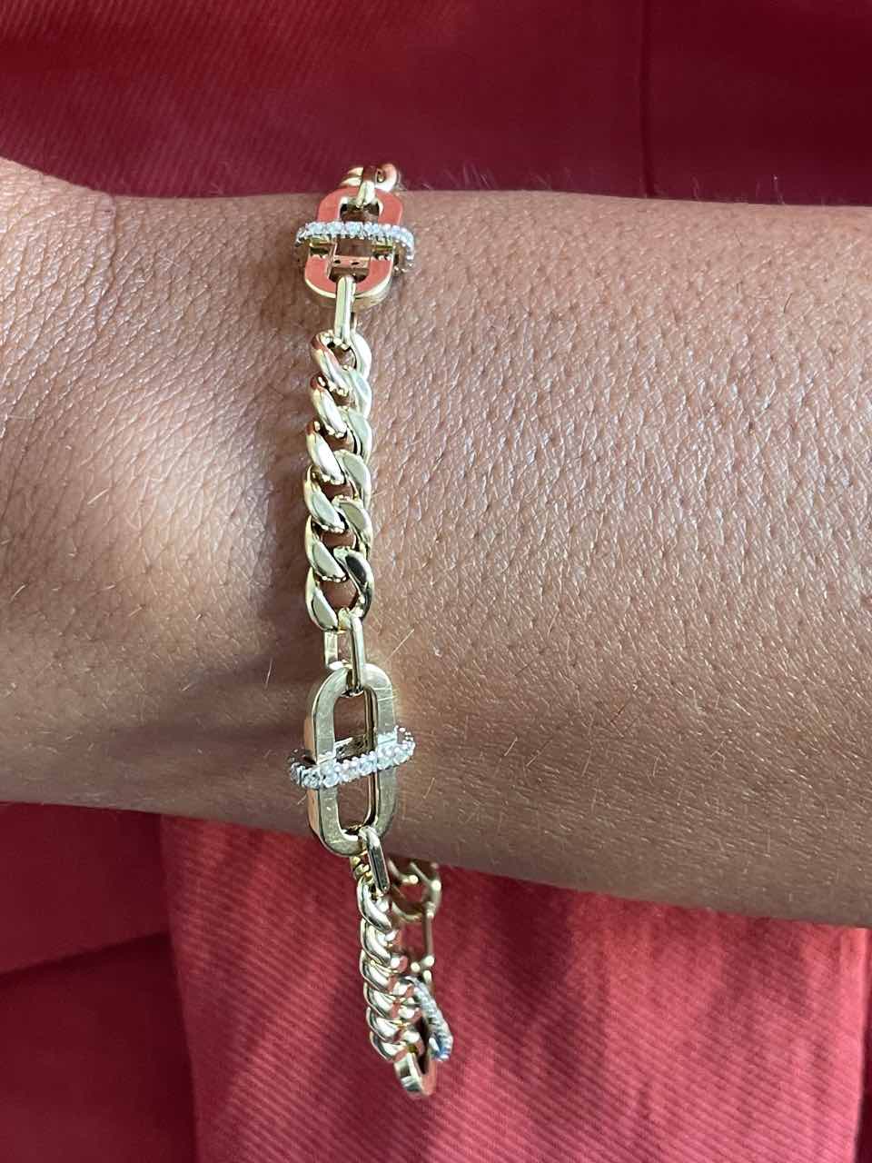 Pulsera SINTRA en oro amarillo de 18 ktes con circonitas